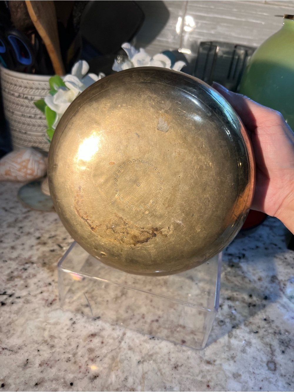 Beautiful Sound Antique Gold-Tone Decorative (Singing) Brass Bowl - Picture 5 of 14